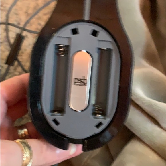 PSB Noise Canceling Headphones - Picture 2 of 4